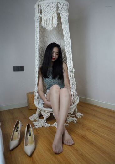 激情艳女_720在线观看高清
