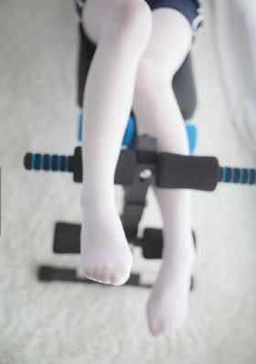 红白黑黄_剧情片免费播放