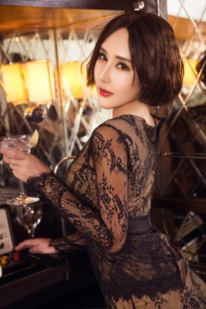 一个朋友的妈妈韩国_1080神马影院手机在线