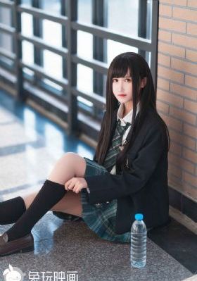 女教师枫富爱在线播放_BD国语完整在线观看