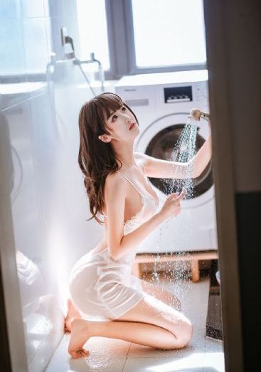 催眠调教我的专属麻麻_BD韩语高清免费观看