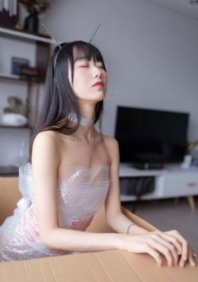 英语老师躺下让我c她视频_超清手机在线看